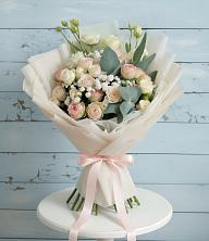 Букет цветов из:  Розы и Лизиантусы в Куйбышево Ростовская область