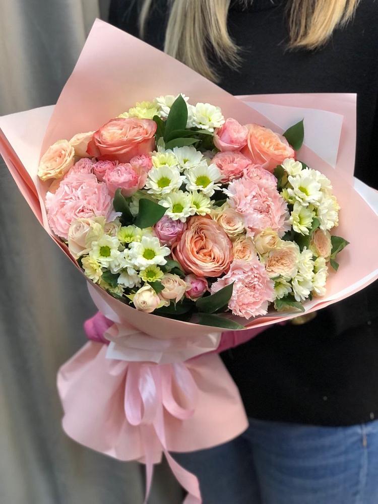 Букет цветов из: Гвоздики, Розы и Хризантемы в Куйбышево Ростовская область