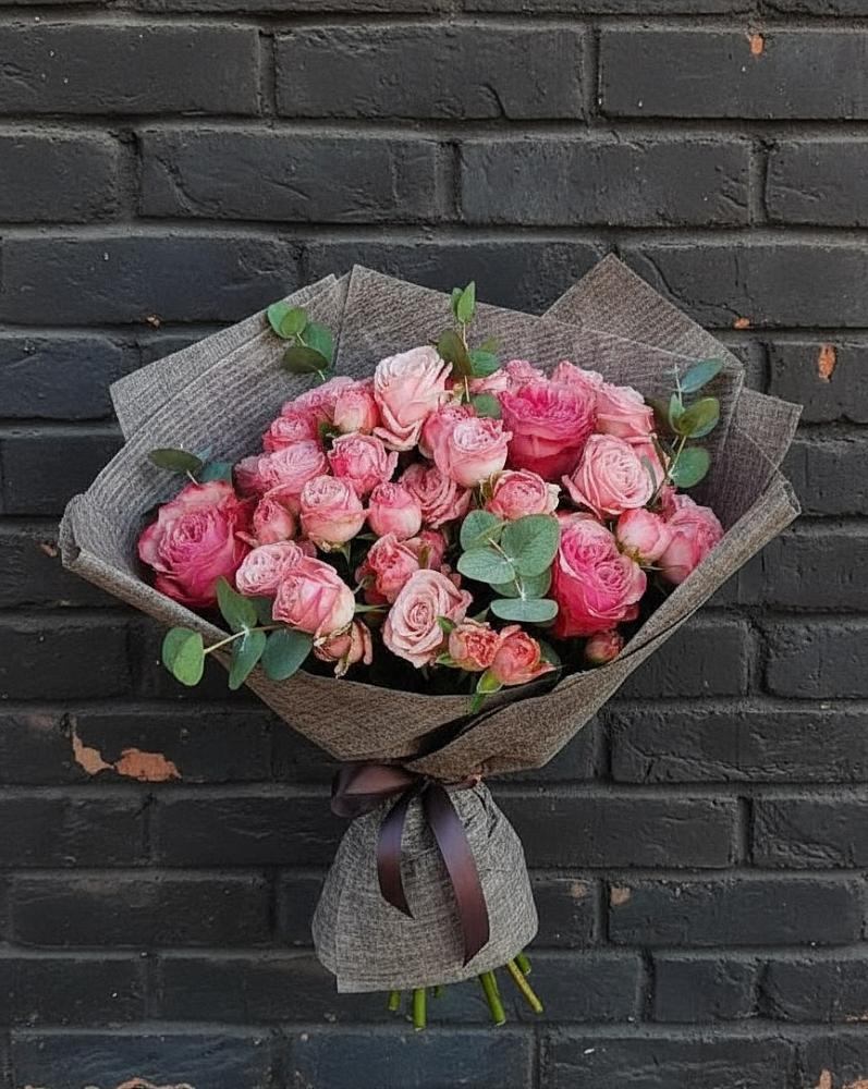 Букет цветов из: Розы в Куйбышево Ростовская область