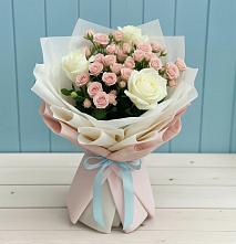 Букет цветов из:  Розы #REPLACE_PRED# Куйбышево Ростовская область