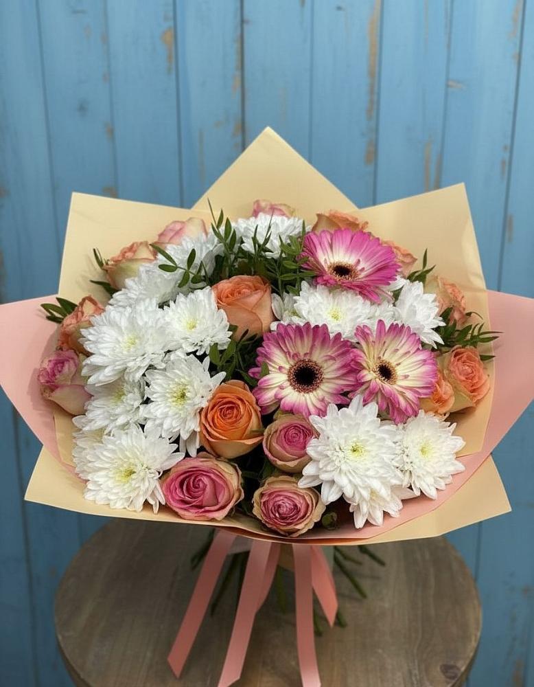 Букет цветов из: Розы, Герберы и Хризантемы в Куйбышево Ростовская область