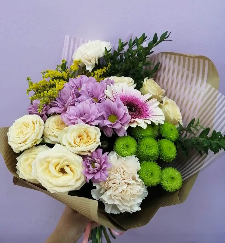 Букет цветов из: Хризантемы, Розы, Гвоздики и Герберы в Куйбышево Ростовская область