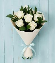 Букет цветов из:  Розы в Куйбышево Ростовская область