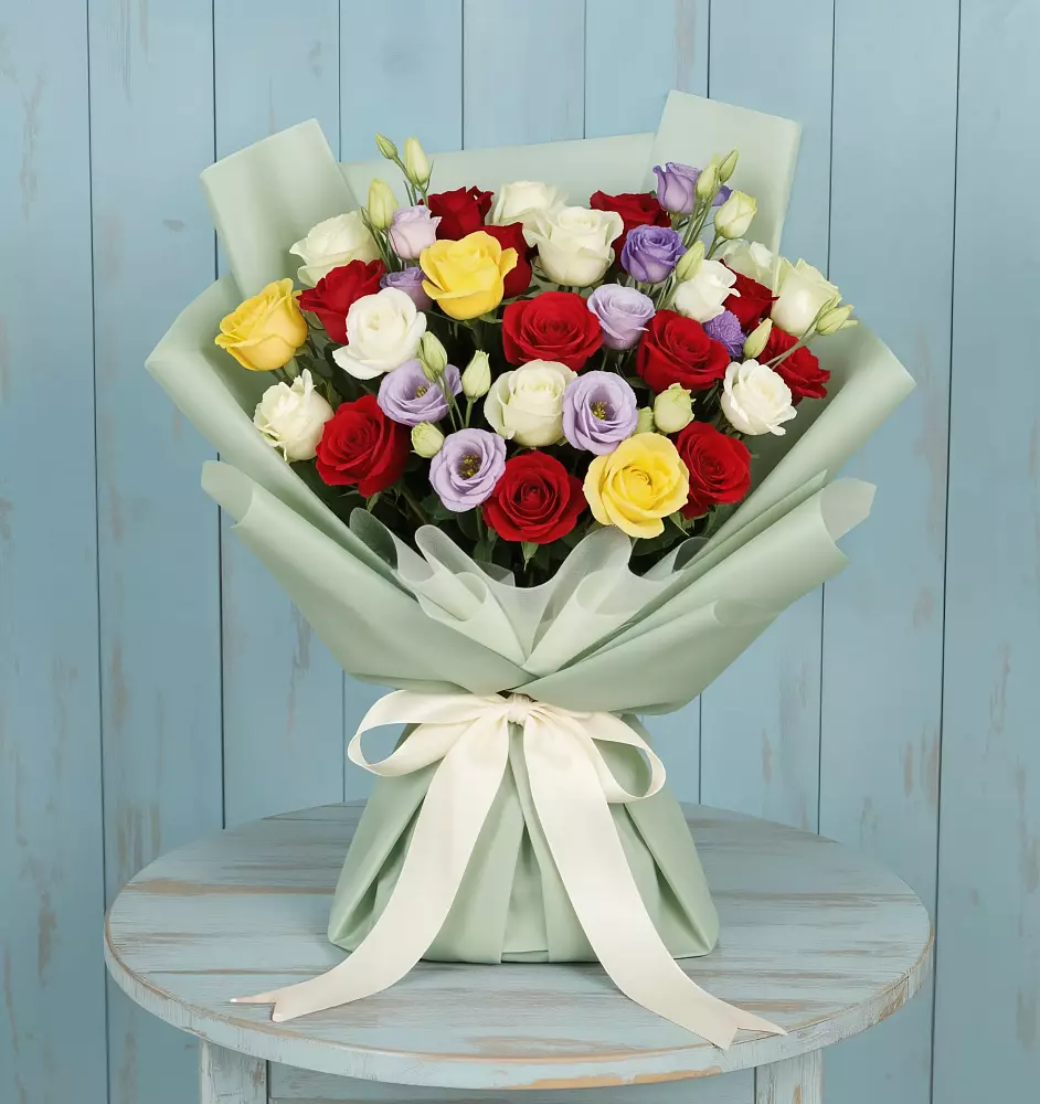 Букет цветов из: Розы в Куйбышево Ростовская область