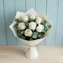 Букет Белые розы в Эвкалипте в Куйбышево Ростовская область