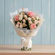 Букет цветов из:  Розы #REPLACE_PRED# Куйбышево Ростовская область