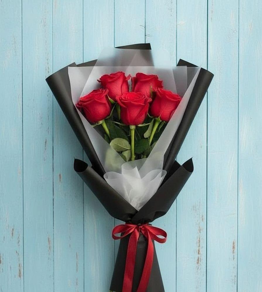 Букет цветов из: Розы в Куйбышево Ростовская область